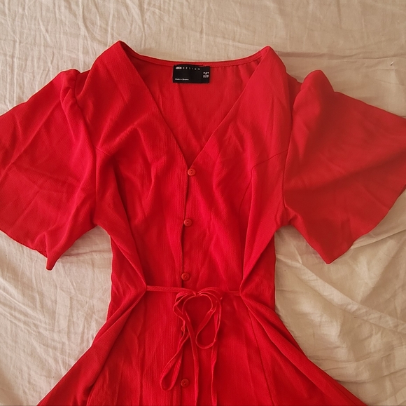 Red Dress - Picture 1 of 2